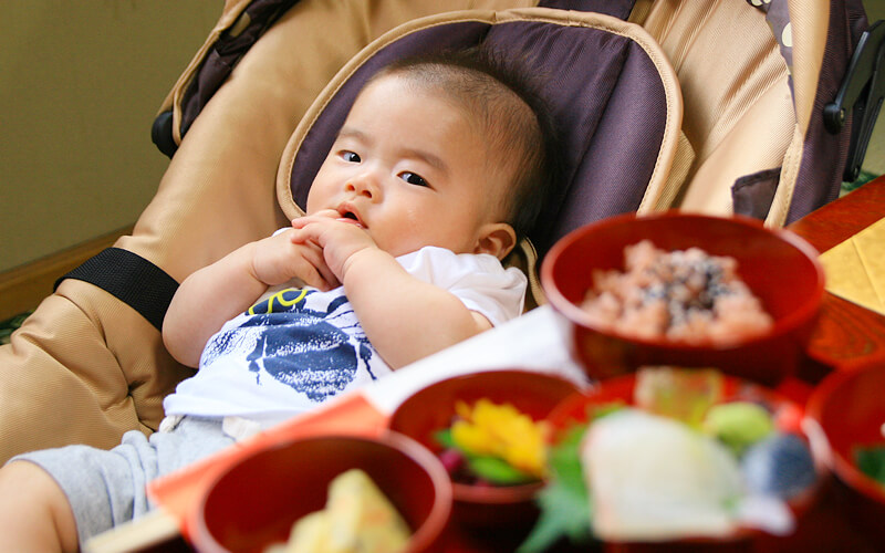 食べ物を入れる