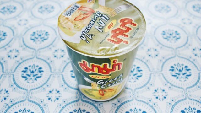 カルディのグリーンカレーヌードル