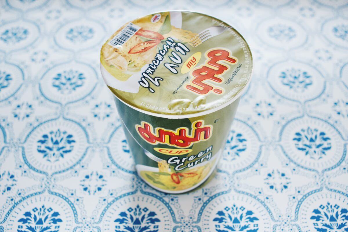 カルディのグリーンカレーヌードル